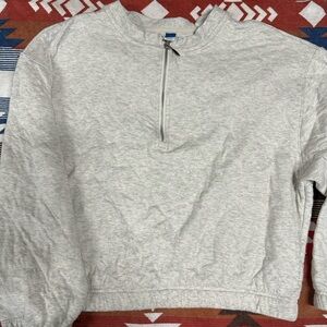Half zip sweatshirt